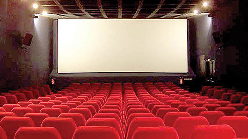 سينما بايد آئينه زندگي امروز مردم باشد 