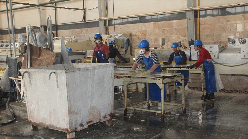 بهادادن به صنايع کوچک  موجب ايجاد اشتغال پايدار مي‌شود