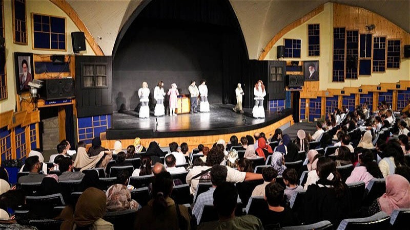 تئاتر کودک جاي تجربه نيست جاي تخصص است