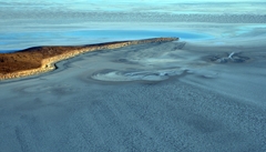 دریاچه ارومیه را باید نجات دهیم