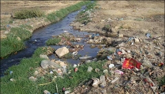 زباله مشکلی که رودخانه‌های آذربایجان غربی  را تهدید می‌کند