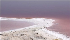 آیندگان در خصوص خشک شدن دریاچه ارومیه از  ما سوال خواهند کرد