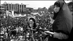 مطالبه نسل جوان در دهه چهارم انقلاب اسلامی