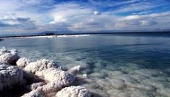 برداشت غیراستاندارد از بستر دریاچه ارومیه طوفان نمک را در پی دارد