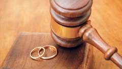 جامعه دستخوش طلاق به دلیل پنهان کاری