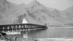 خطرات دریاچه ارومیه را نباید سیاسی کرد
