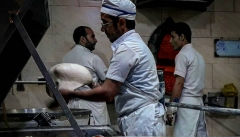 نانوایان آذربایجان غربی حق گران کردن به بهانه  نان مخصوص را ندارد