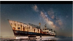 کشتی فضایی دریاچه ارومیه مدال طلای جشنواره  عکاسی بالکان را کسب کرد