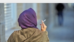 جوانان از درد دیده نشدن سیگار می کشند