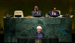 حسن روحانی توانست توپ را به زمین آمریکا بیندازد