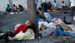 سقوط در شیب تند زیر خط فقر ملی