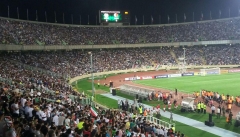 آسایش تماشای فوتبال در سایه جانفشانی‌های جوانان آذربایجانی است