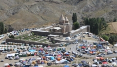 حضور ۸ هزار ارمنی در شصت و پنجمین سالروز  شهادت تاتائوس