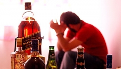 مقامات مسئول و غیر مسئول چرا رتبه مصرف الکل کشور را تکذیب نمی فرمایید؟!