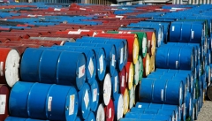 قطع وابستگی به نفت با هرج‌ومرج قیمتها همخوانی ندارد