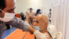 رکورد تزریق روزانه واکسن کرونا در آذربایجان غربی بازهم افزایش یافت