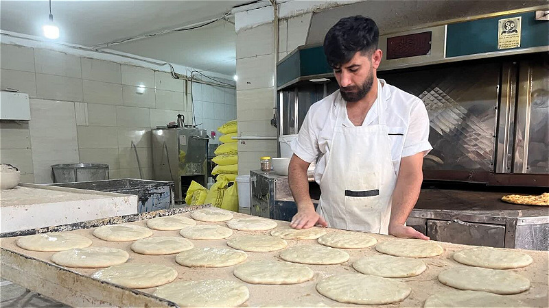 نگراني بابت کمبود آرد و نان در آذربايجان غربي  وجود ندارد