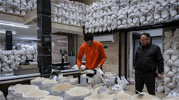 تشديد نظارت بر بازار کالاهاي اساسي  در آذربايجان غربي  
