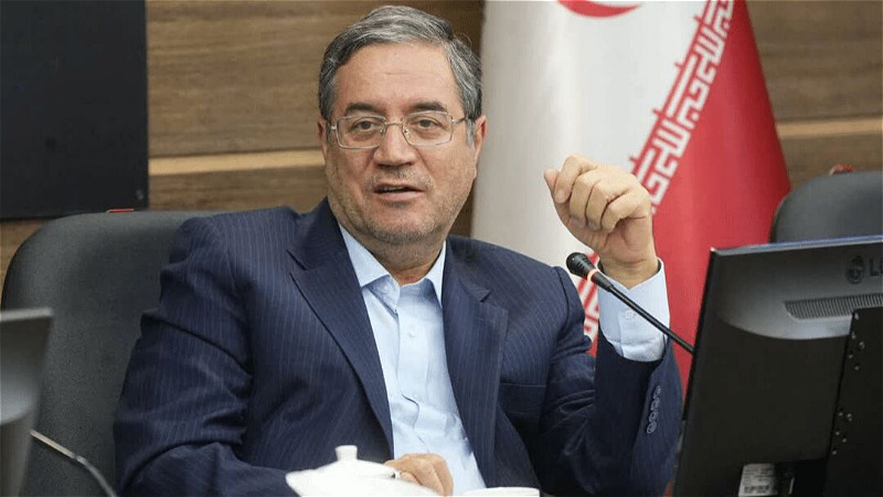 مديران  منطقه آزاد ماکو  براي توسعه استان  همراه نيستند