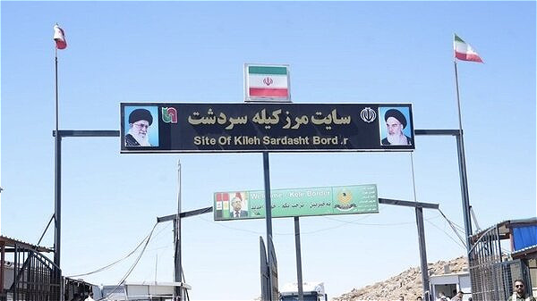 روزانه ۲۰۰ کامیون صادراتی از مرز کیله سردشت تردد می کند