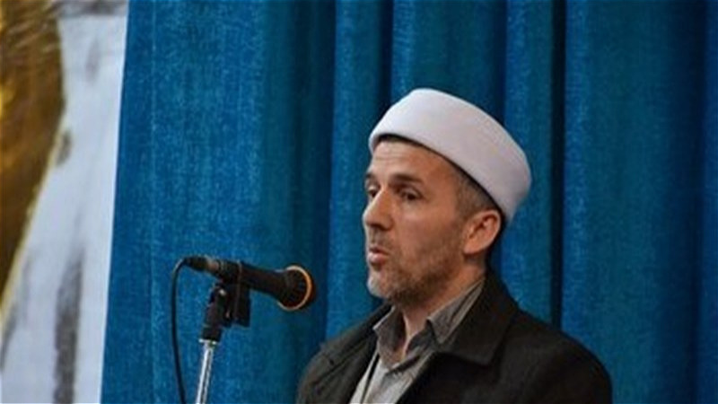 ديدار مسئولان با مردم به افزايش رضايتمندي کمک مي‌‌کند 