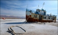 مردم الآن در دریاچه ارومیه قایق سواری می کنند