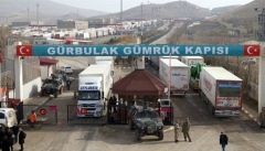 بازگشت  کامیون های متوقف در مرز بازرگان به ترکیه