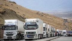 مشکل تجمع کامیون‌ها در مرز سرو برطرف می‌شود