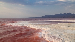 حجم آب دریاچه ارومیه ۲میلیارد مترمکعب کاهش یافت
