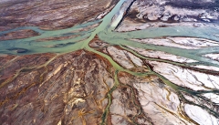 حیات در رگ‌های دریاچه ارومیه؛ با برداشت‌ غیرمجاز آب  در مسیر برخورد می‌شود