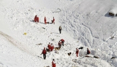 تیم‌های هلال احمر از تهران  برای جستجوی کوهنوردان مفقود  به اشنویه اعزام شدند